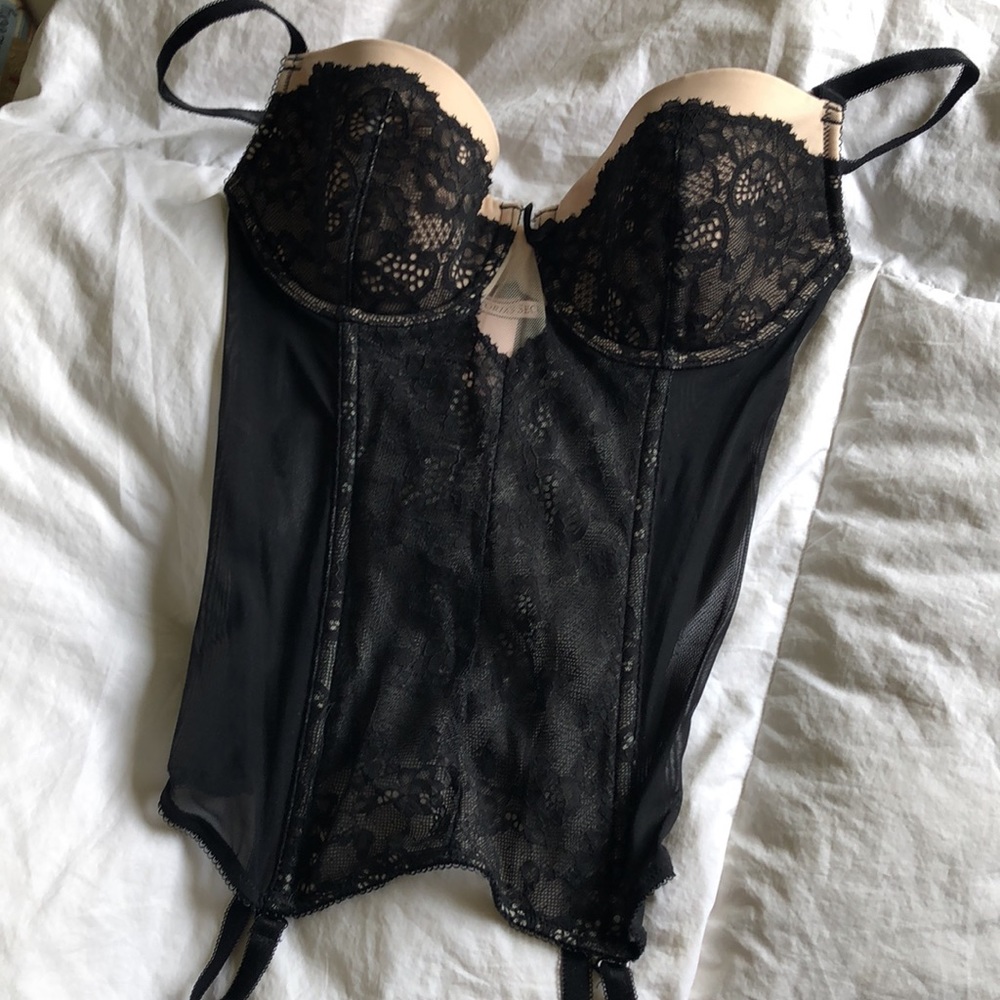 Victorias Secret Lingerie Set - Picture 4 of 10